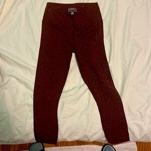Nobull burgundy leopard print crop tights. Size small.